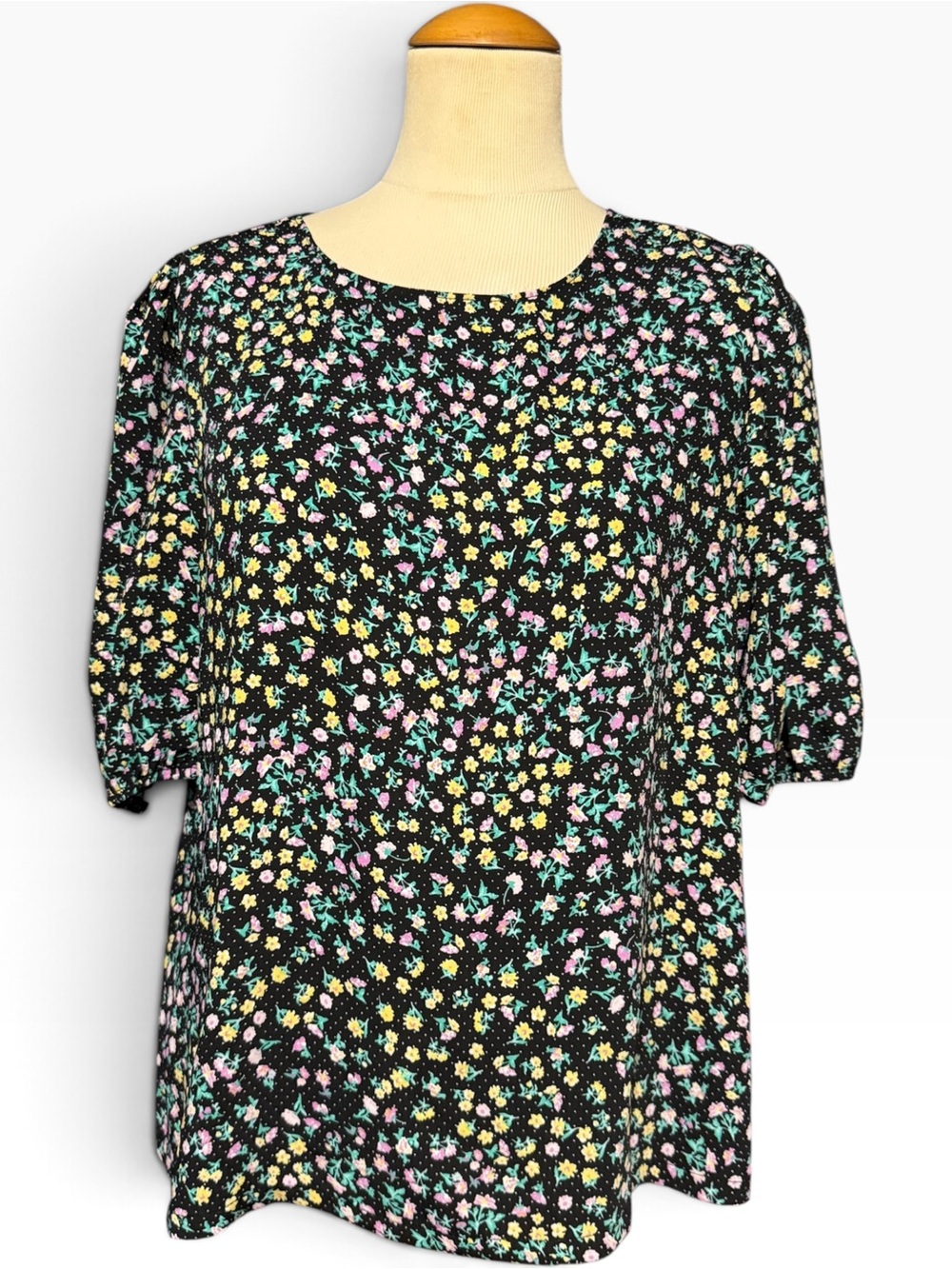 Elodie Ditsy Floral Short Sleeve Blouse Black Floral Size L